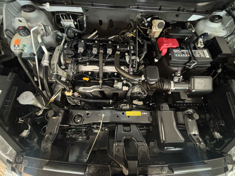Nissan Kicks  5 pts. Advance, 1.6l, CVT, a/ac., VE, RA-16 2023